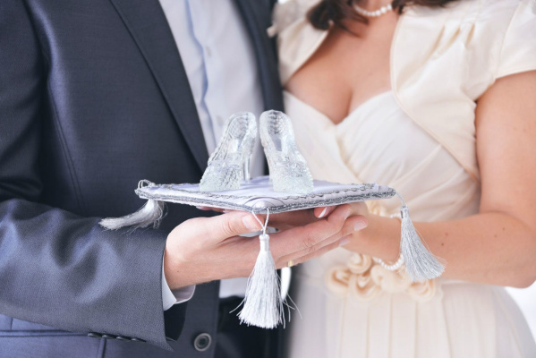 Что подарить на свадьбу: варианты на любой вкус и цвет