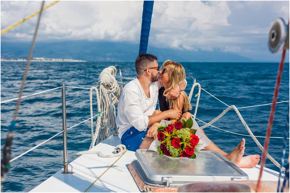 Что подарить на свадьбу - рисунок 3 Что подарить на свадьбу - рисунок 3